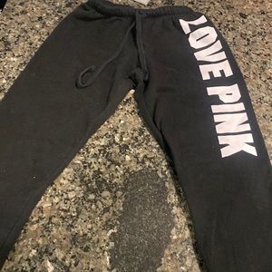 Plain black jeans no hole